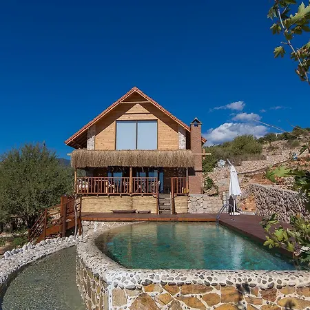 Willa Villa Ambar Badem